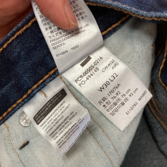 Levi’s, size 30/32 - Picture 10 of 11